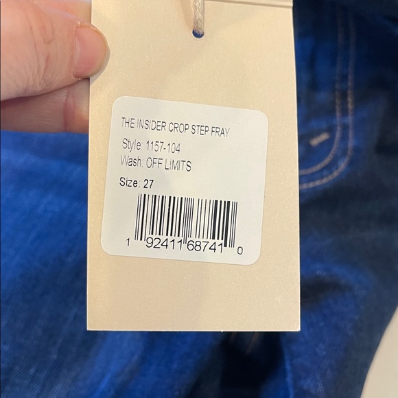 NWT MOTHER The Insider Crop Step Fray Jeans Off Limits Wash size 27 dark wash - Picture 3 of 9